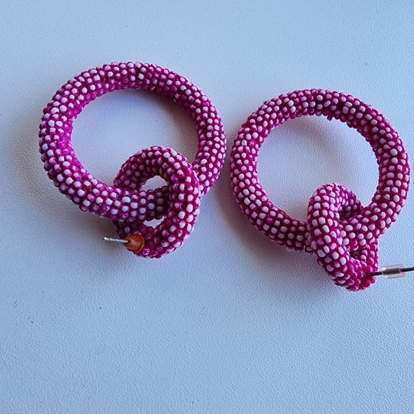 Round Chunky Hoop Earrings Women Fushia Pink Jewelry Earrings Fun ! - Picture 6 of 6